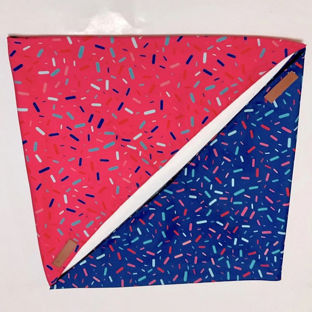 NWT Realeaf Dog Bandanas 2 Pack, SZ - XL. Dog Birthday Party Supplies